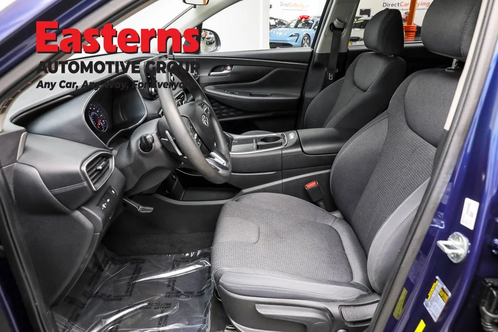 Used 2022 Blue Hyundai SE image 14