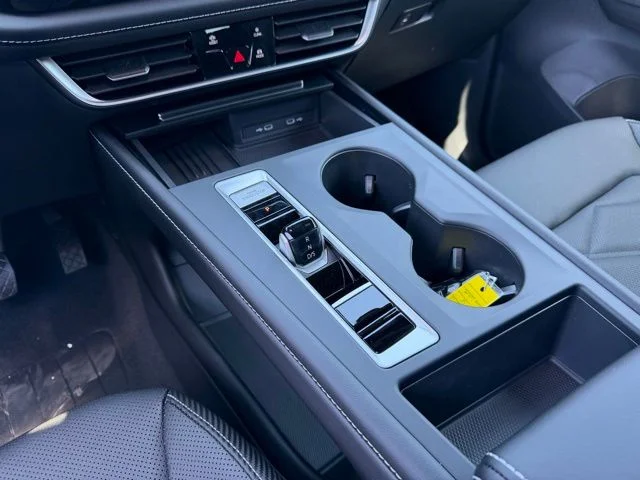 New 2026 White Volkswagen 2.0T SE image 11