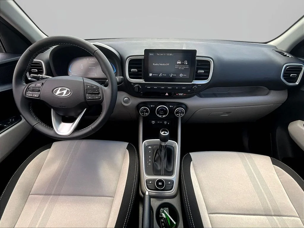 New 2026 Black Hyundai SEL image 5