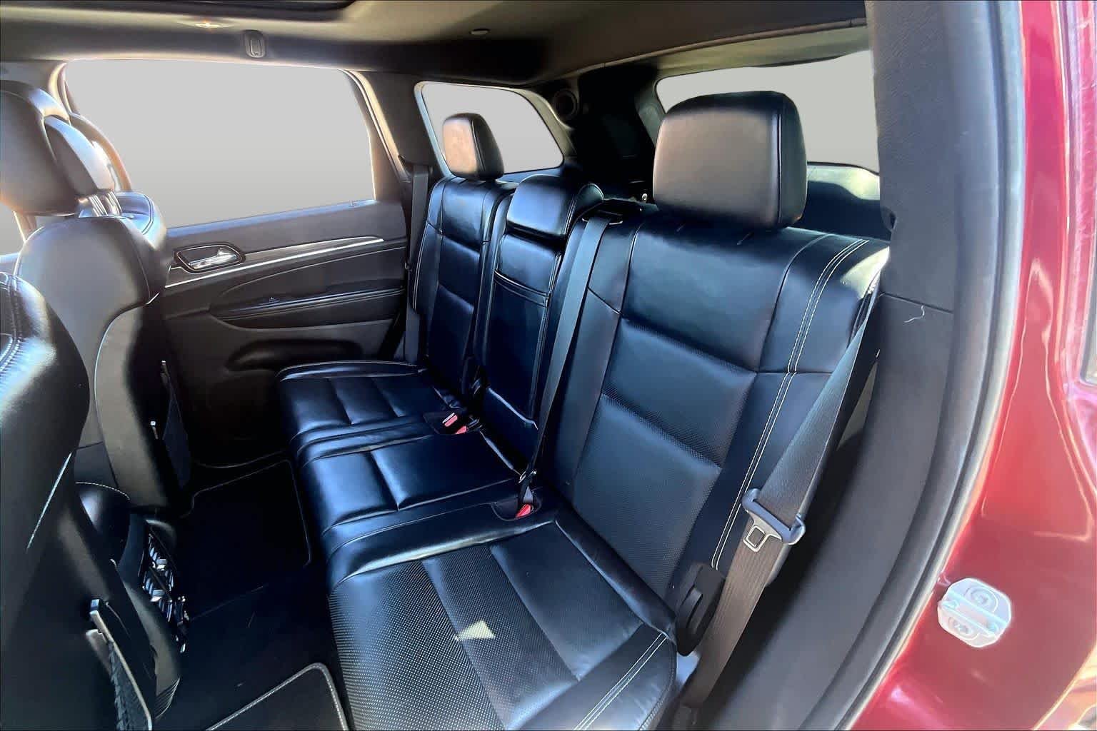 Used 2021 Velvet Red Pearlcoat Jeep 80th Anniversary image 21