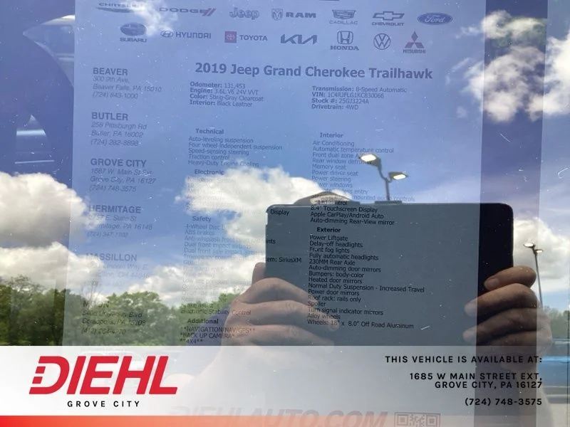 Used 2019 Gray Jeep Trailhawk image 16