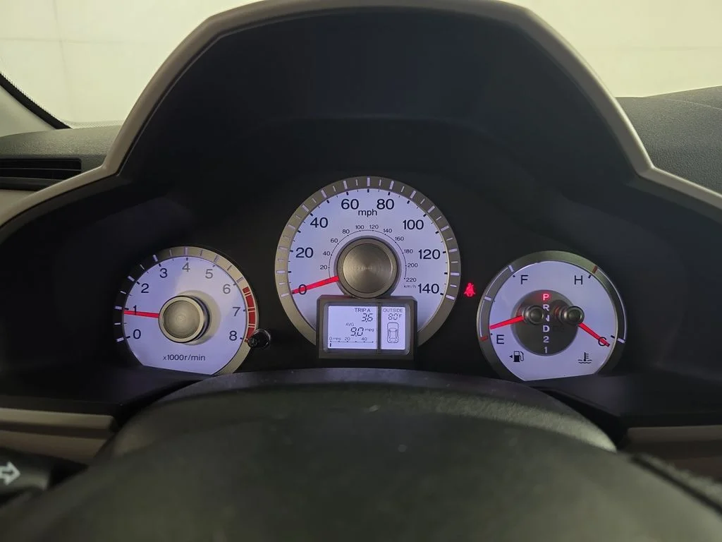 Used 2011  Honda EX-L image 11