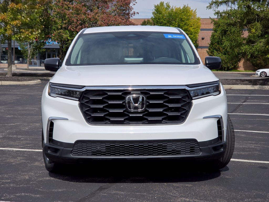 2024 Honda Pilot LX - Photo 17