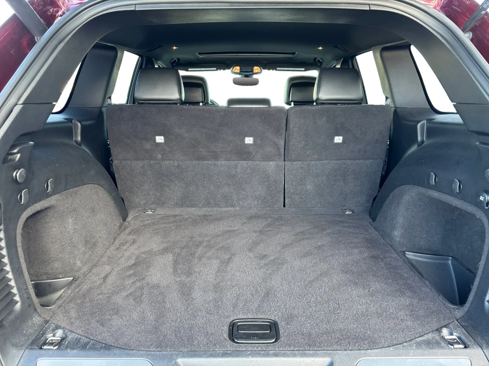 Used 2019 Red Jeep Limited image 19