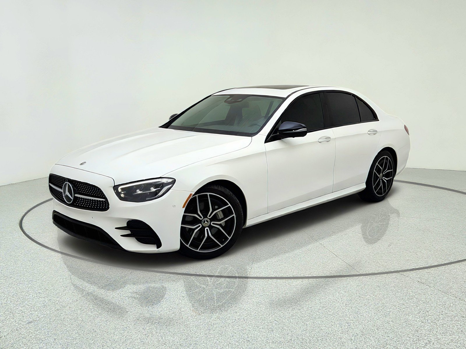 Certified Used 2022 Polar White Mercedes-Benz E 350 image 1