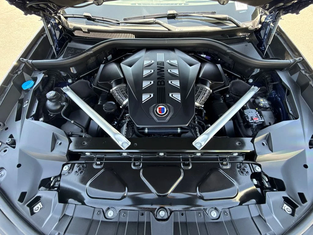Used 2025 Blue BMW ALPINA XB7 image 8