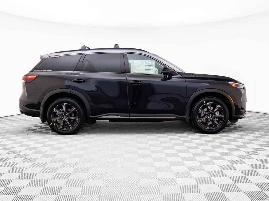 New 2027 MINERAL BLACK INFINITI Autograph AWD image 6
