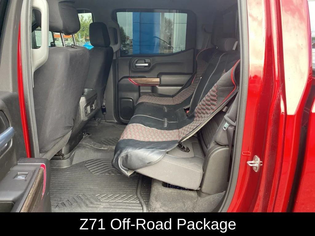 Used 2021 Red Chevrolet RST image 9