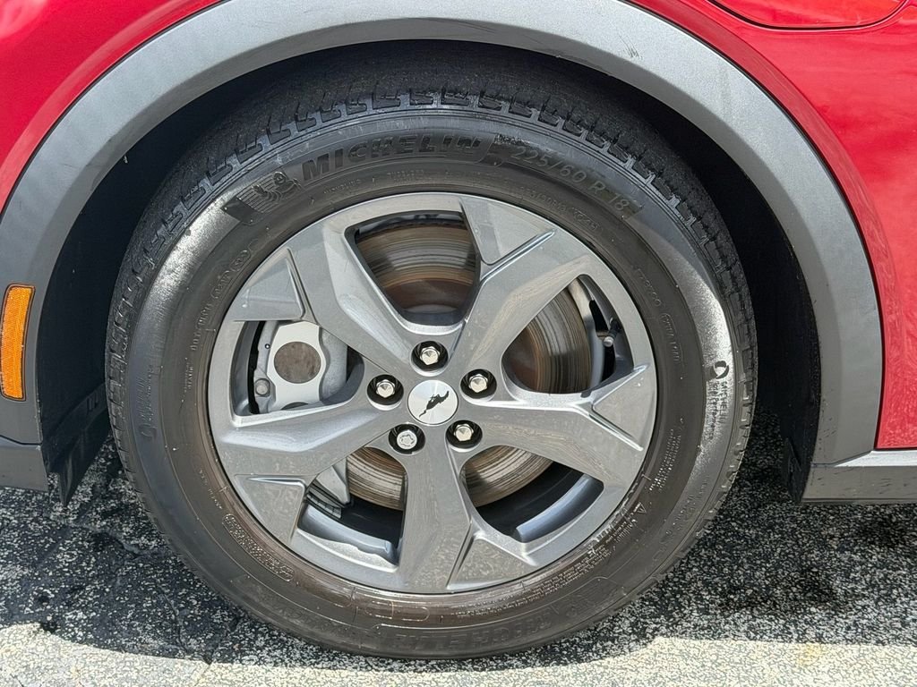 Used 2023 Red Ford Select image 19