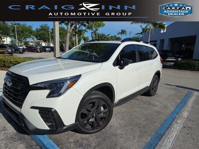 2025 Subaru Ascent Onyx Edition-Touring 7 Passenger's photo