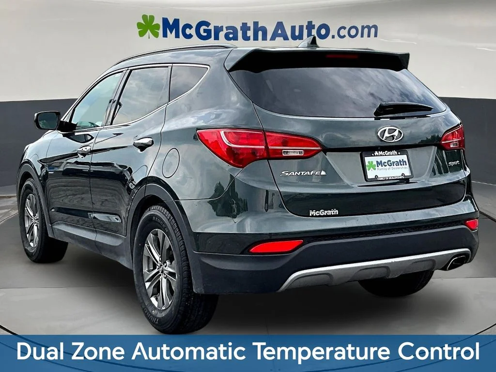 Used 2014 Green Hyundai Base image 4