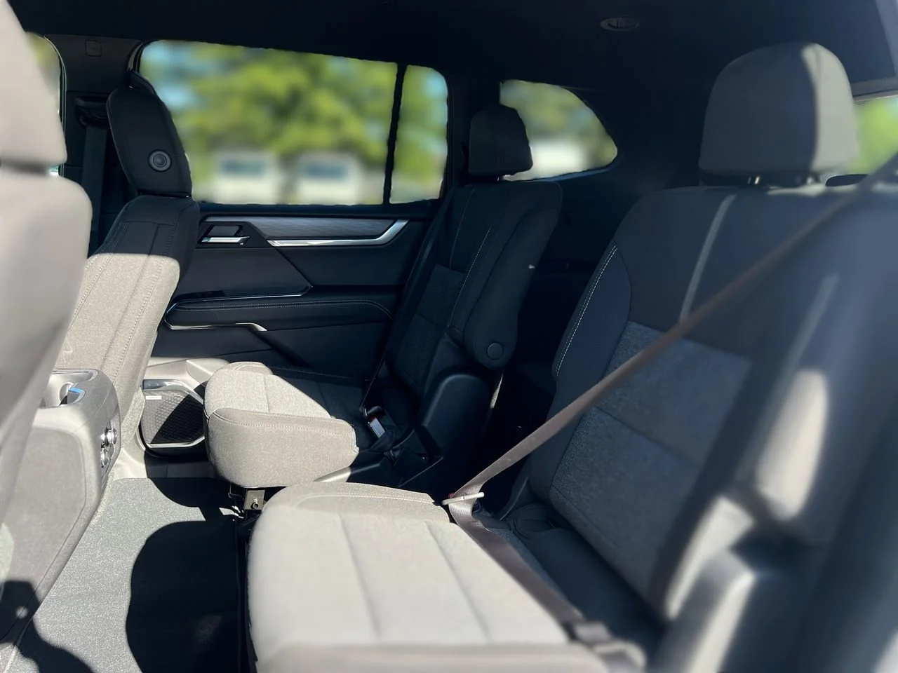 New 2026 Summit White GMC Elevation image 20