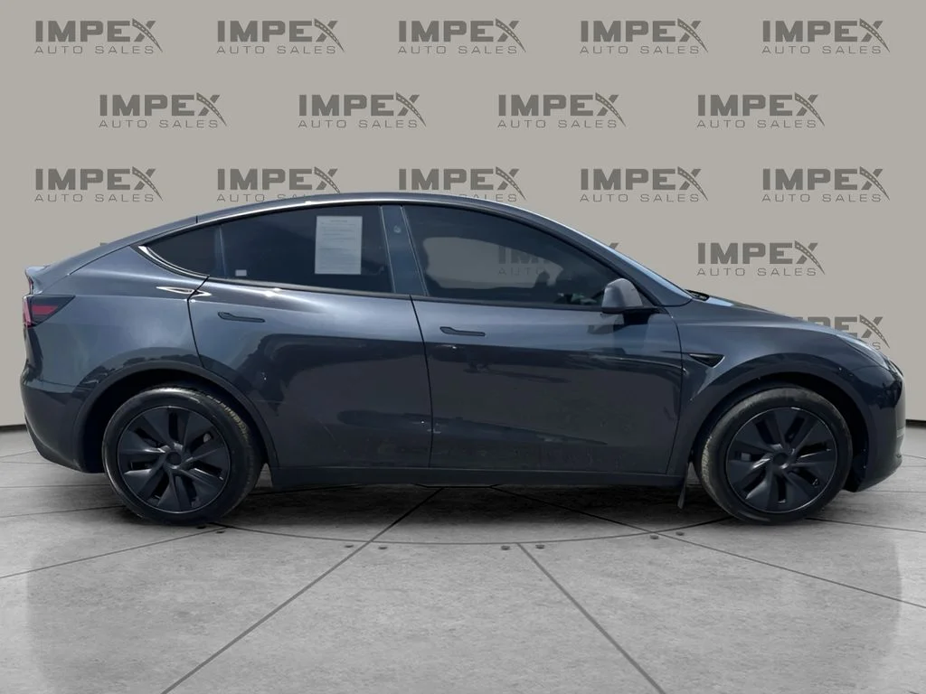 Used 2024 Gray Tesla Long Range image 8