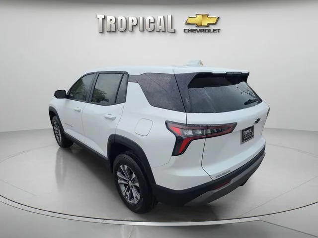 New 2027 Summit White Chevrolet LT image 3