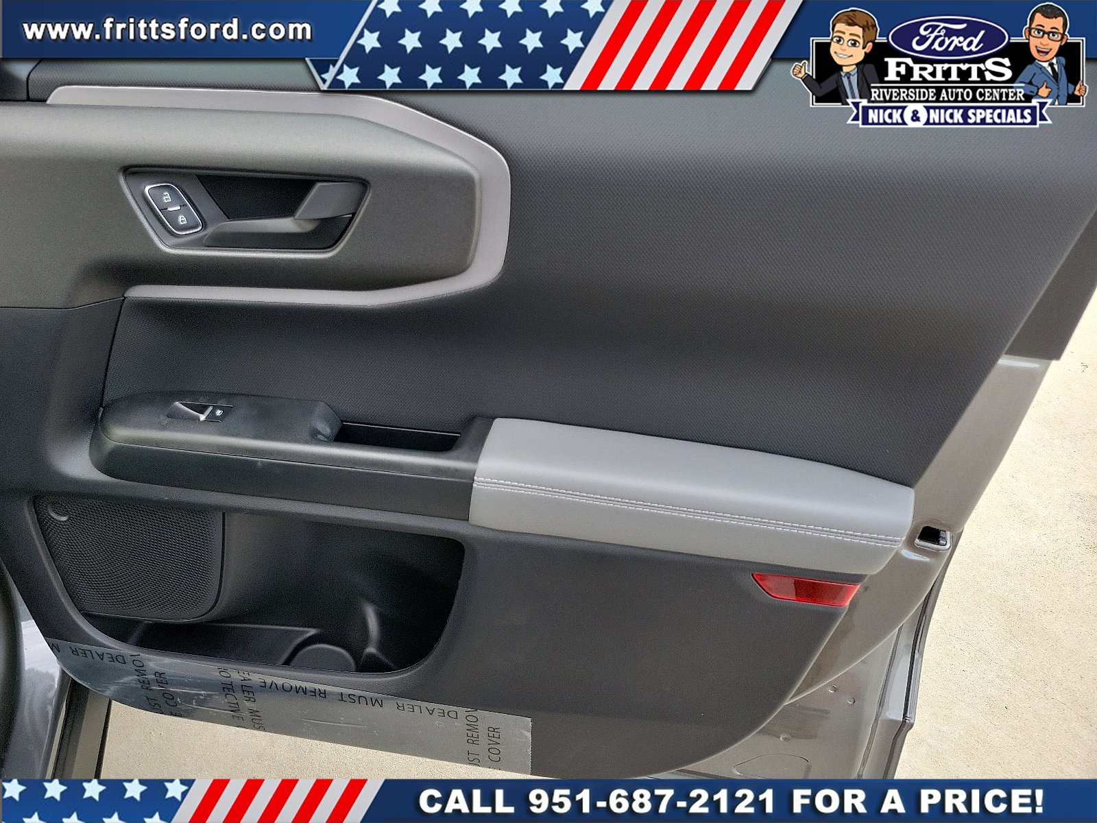 New 2026 Carbonized Gray Metallic Ford Badlands® image 15