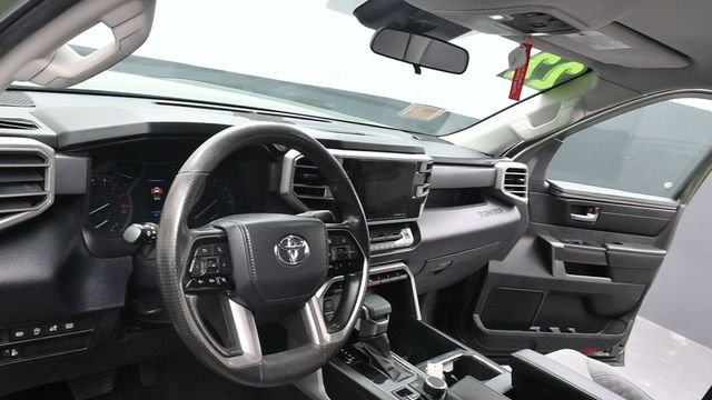 Used 2022 Green Toyota SR5 image 19