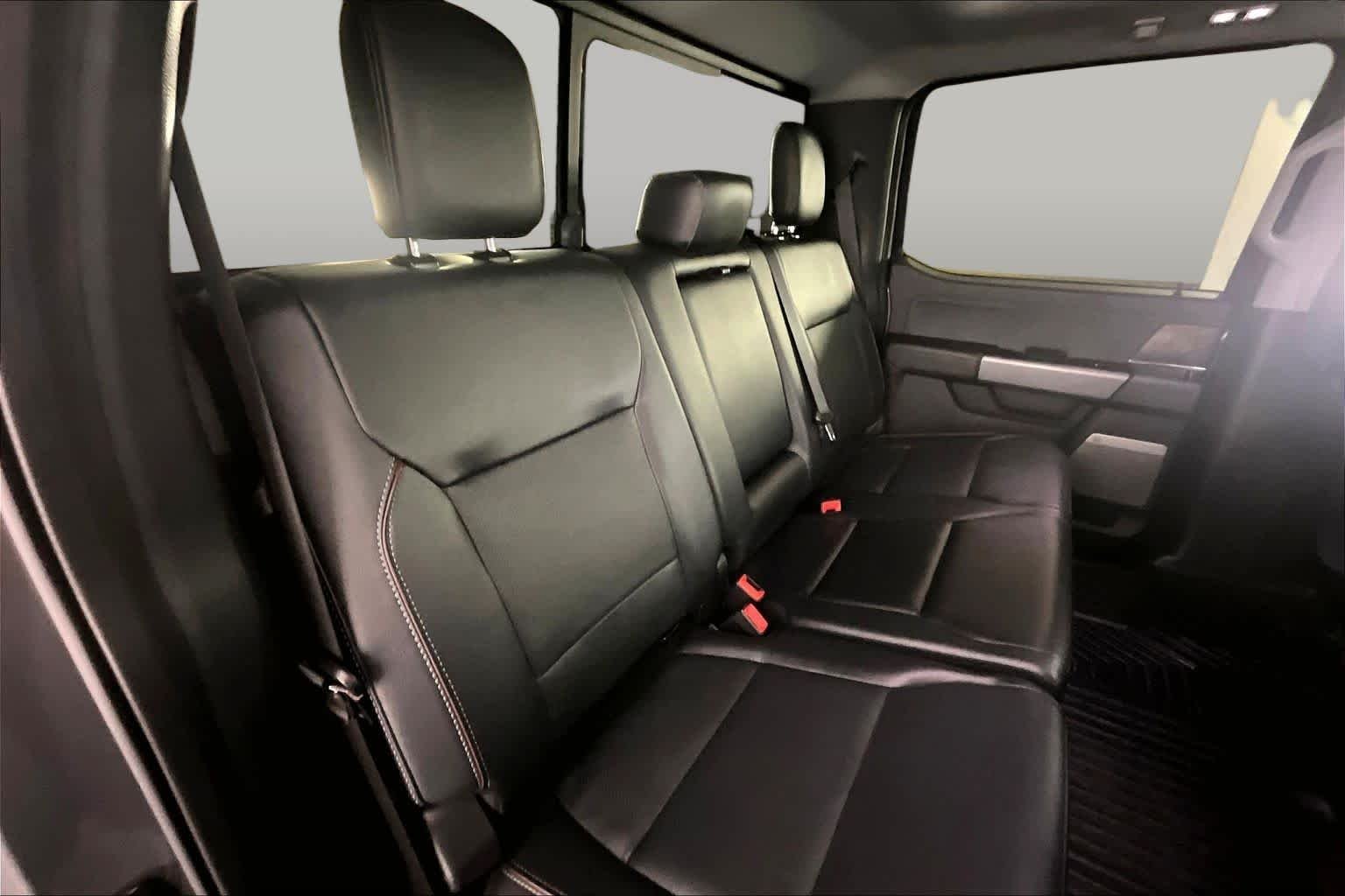 Used 2023 Carbonized Gray Ford LARIAT image 19