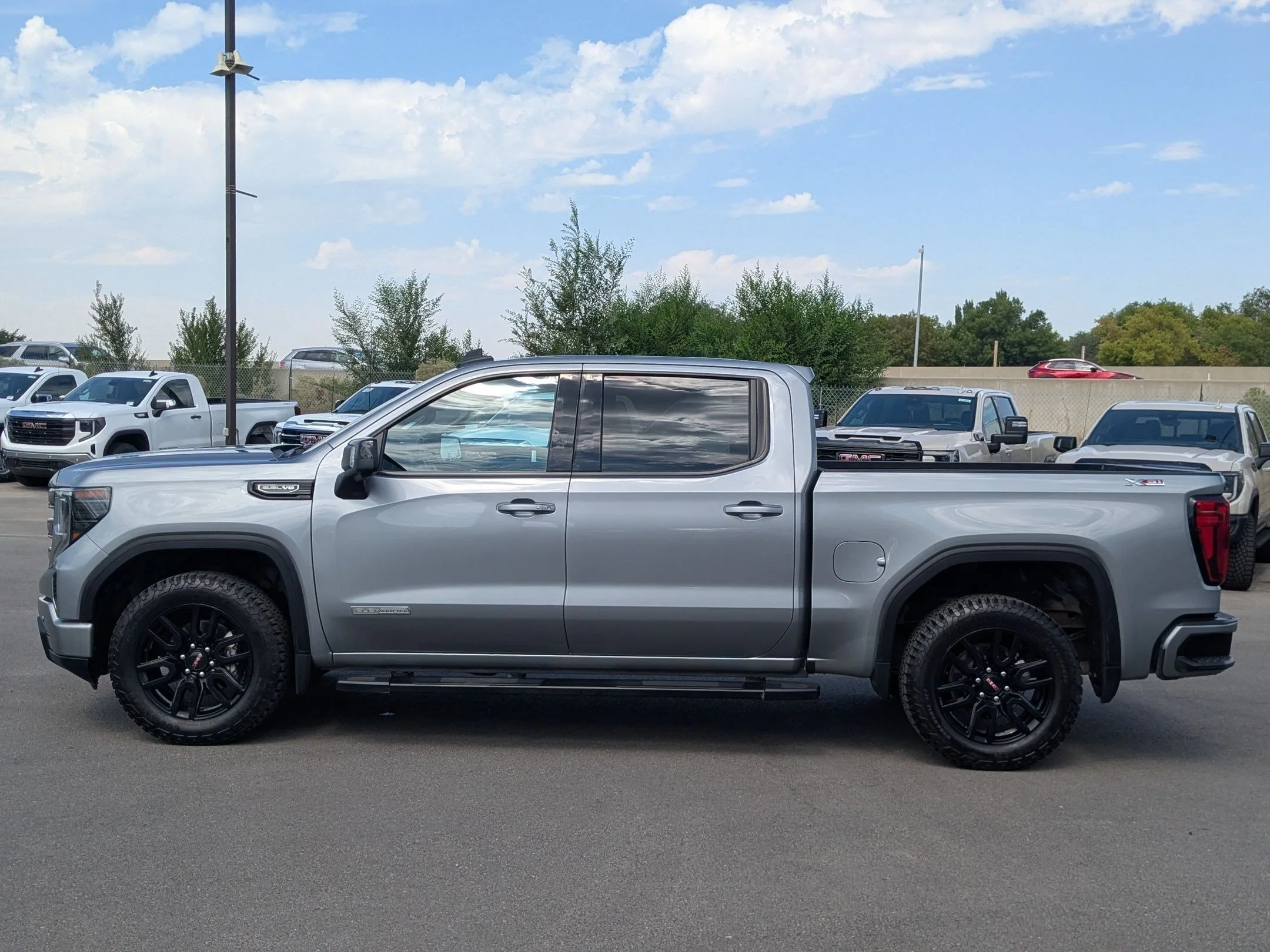 Used 2024 Sterling Metallic GMC Elevation image 3