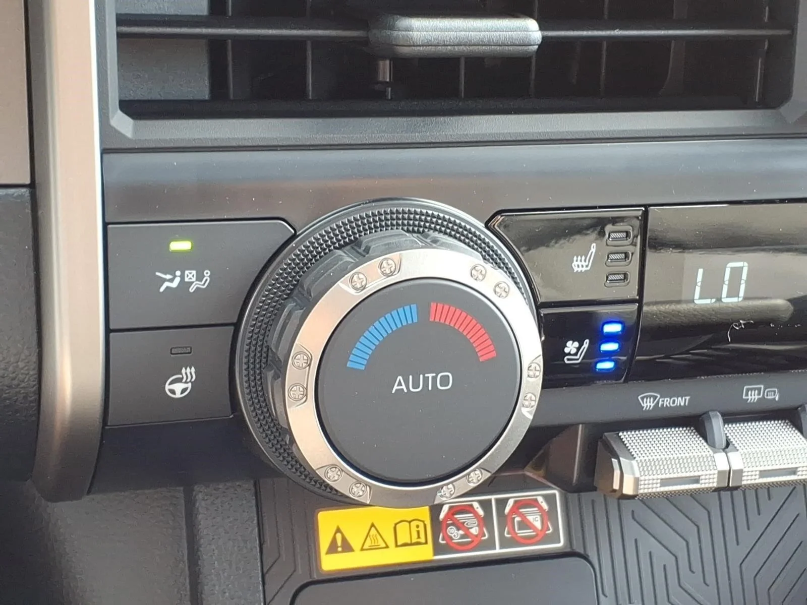 Certified Used 2026  Toyota TRD Off-Road Premium image 16