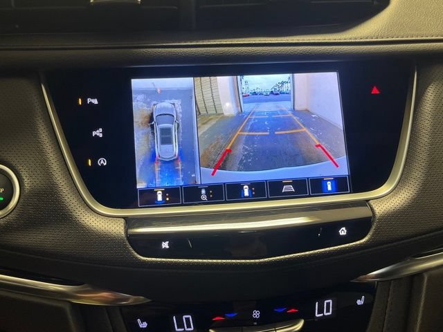 Used 2022 Crystal White Tricoat Cadillac Premium Luxury image 8