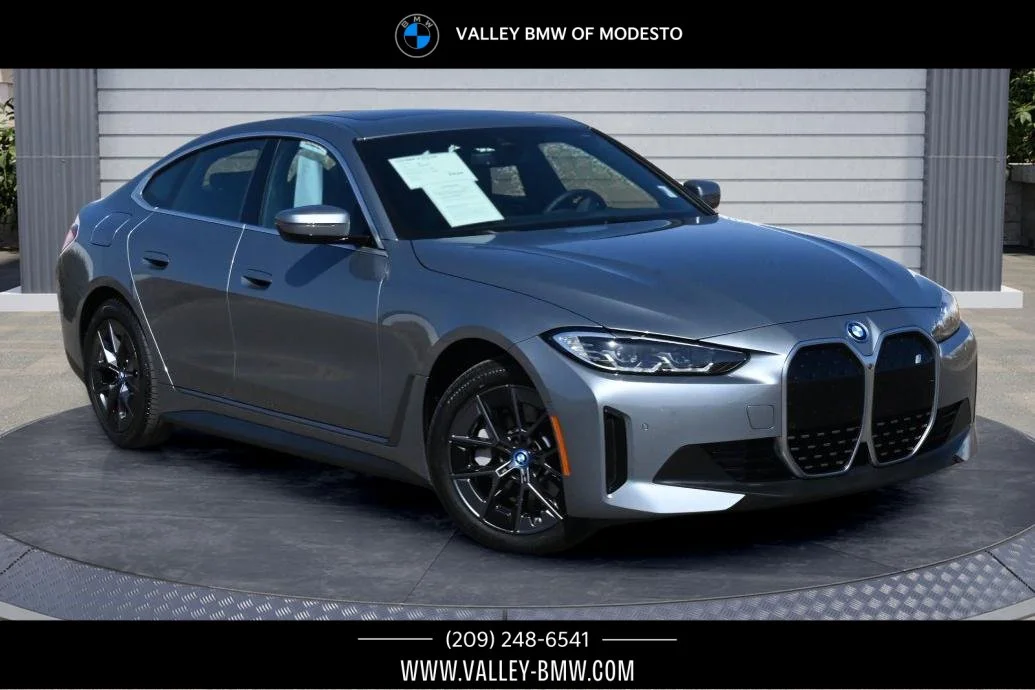 2024 BMW i4