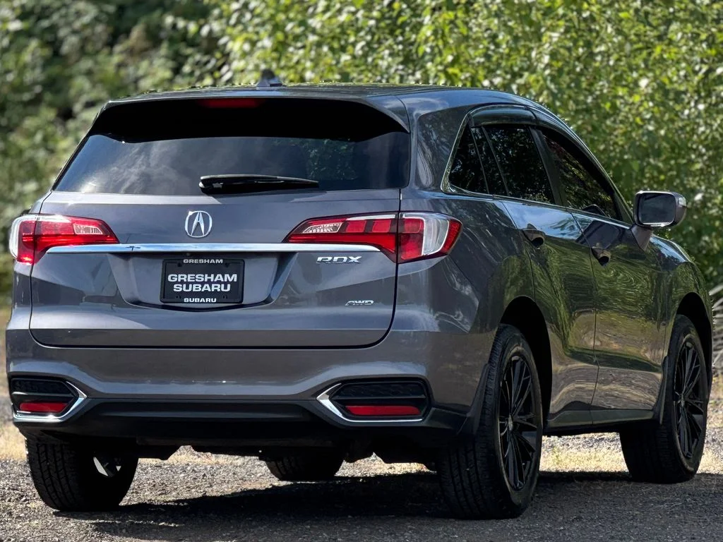 Used 2017 Modern Steel Metallic Acura Base image 7