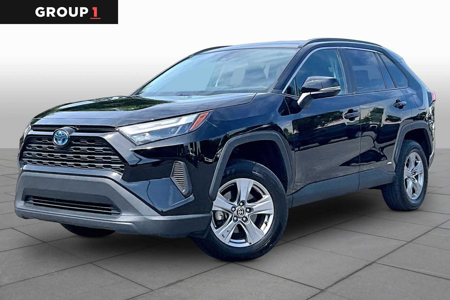 2024 Toyota RAV4 Hybrid XLE