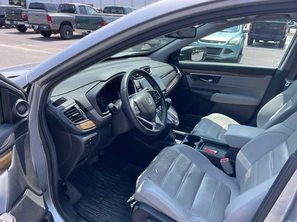 Used 2018  Honda Touring image 9