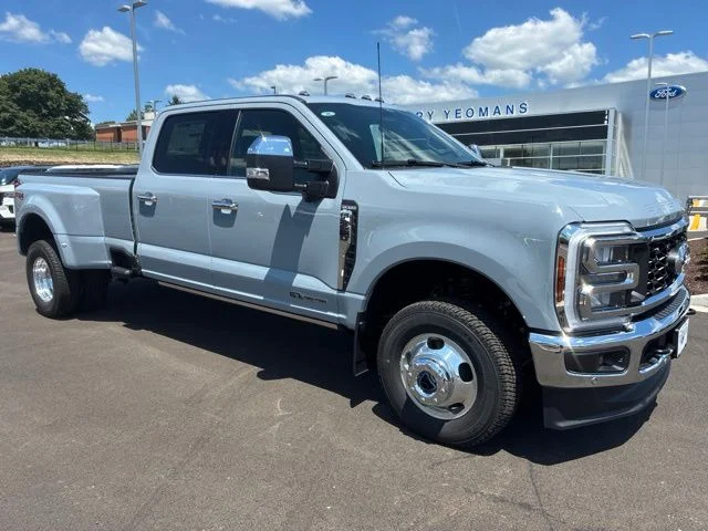 New 2026 Glacier Gray Metallic Tri-Coat Ford F-350® King Ranch® image 13