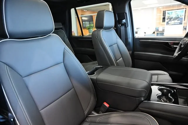 2026 Chevrolet Tahoe Premier - Photo 8