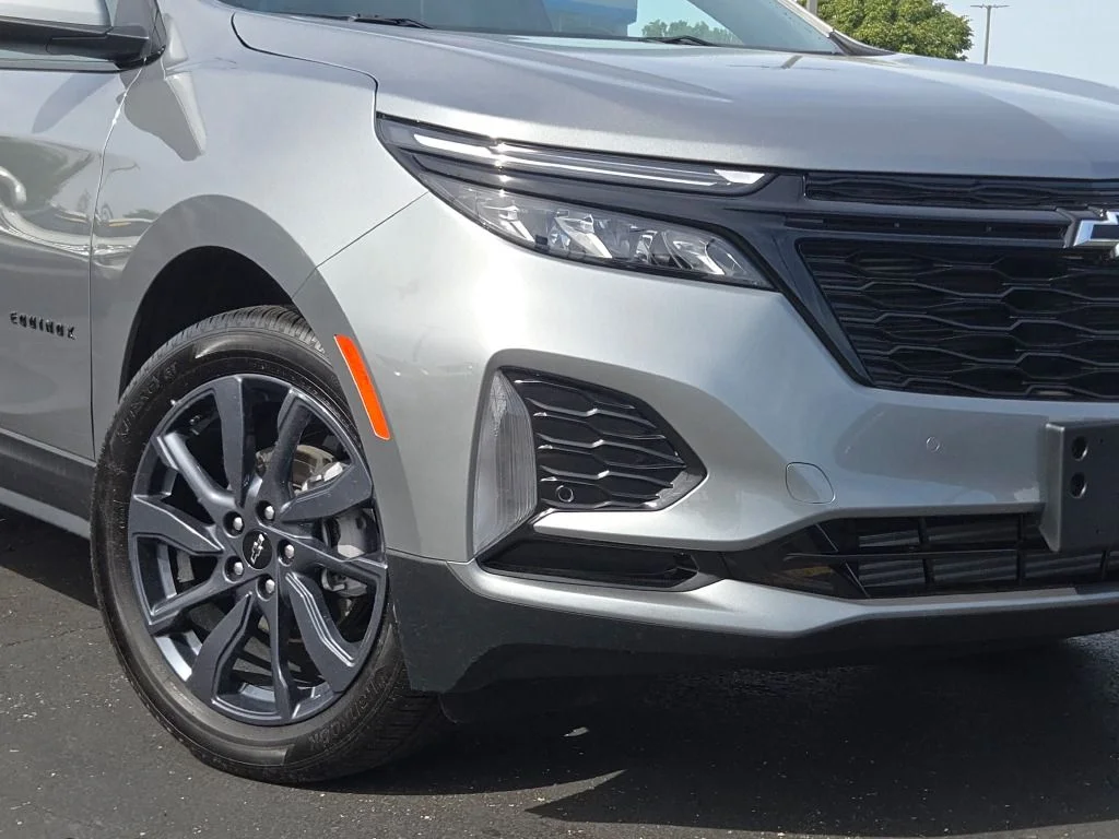 Used 2024 Gray Chevrolet RS image 3