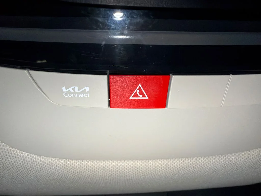 Used 2024 Pluton Blue/Black Roof Kia SX image 42