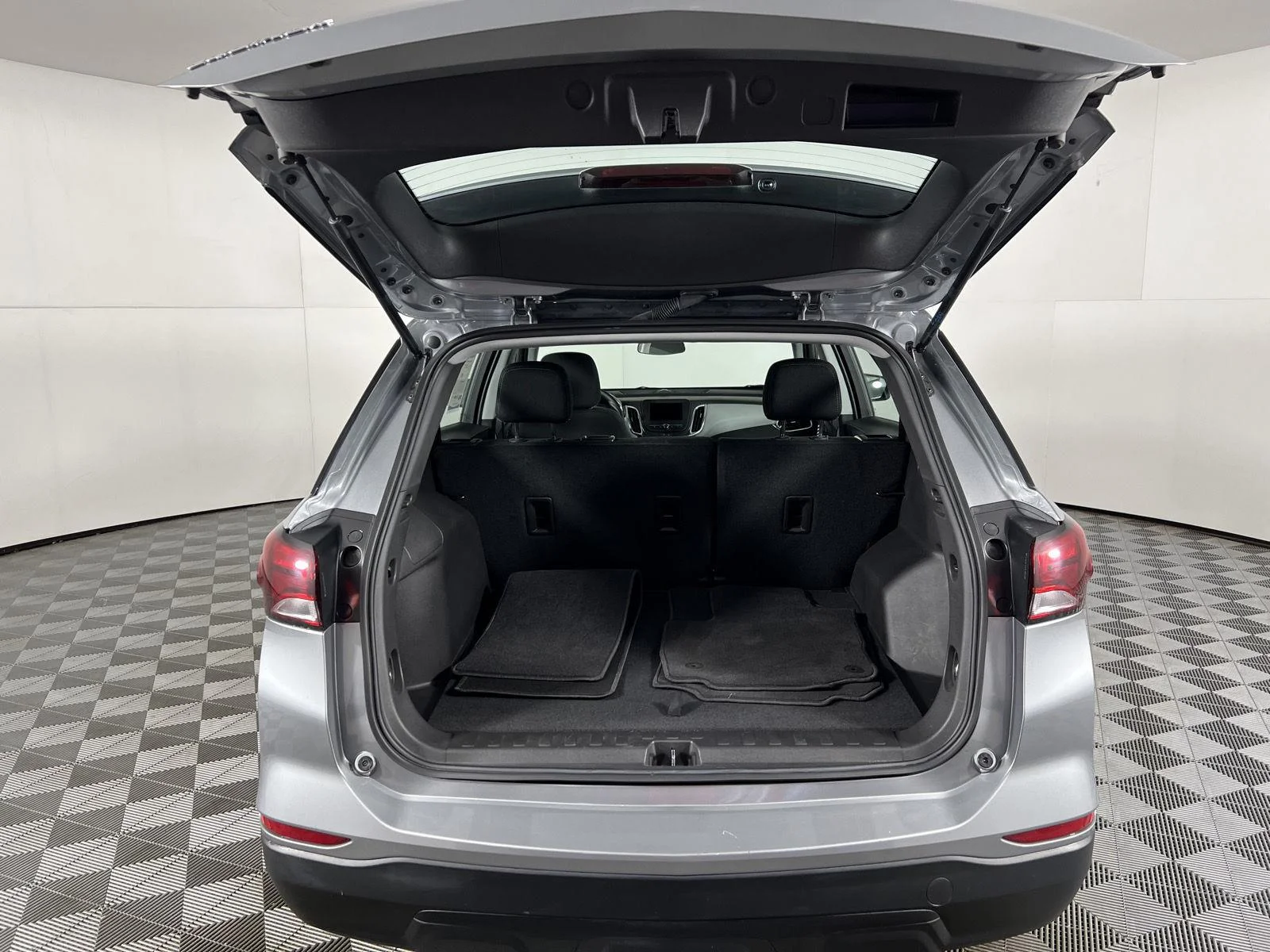 Used 2024 Sterling Gray Metallic Chevrolet LS image 21