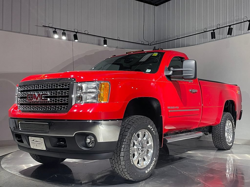 Used 2011 FIRE RED GMC SLE image 28
