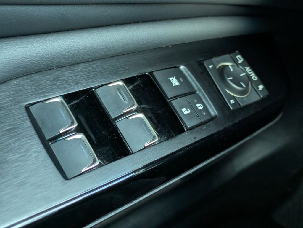 Used 2023 Silver Lexus 300h Luxury image 23