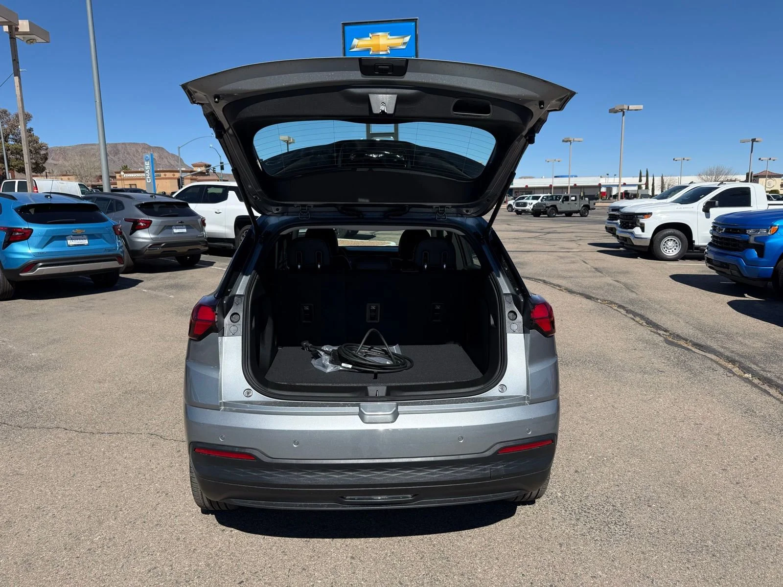2027 Chevrolet Bolt RS - Photo 38