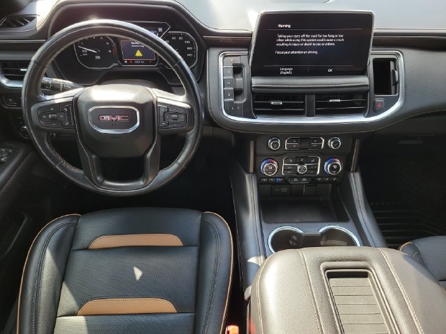 2021 GMC Yukon XL AT4 - Photo 18