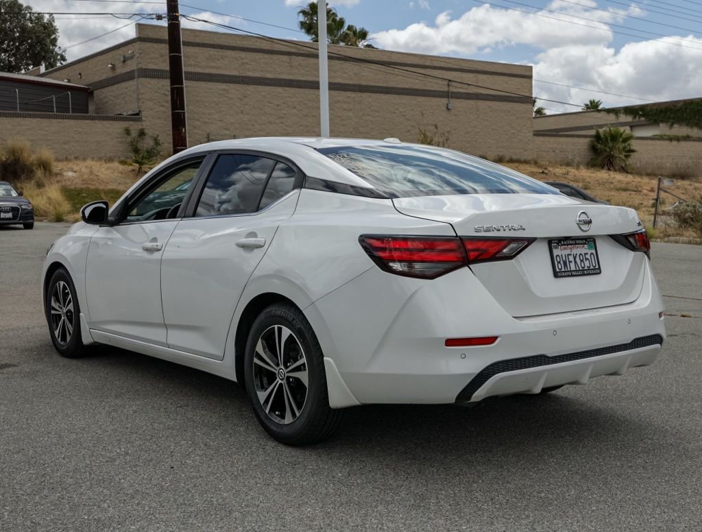 Used 2021 White Nissan SV image 5