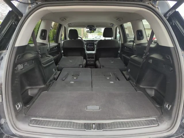 Used 2023 Black Jeep Laredo 4x4 image 38