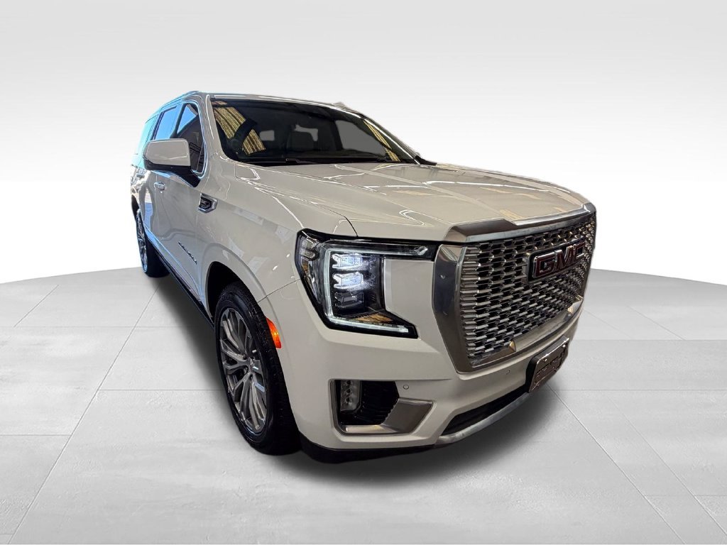 Used 2021 White GMC Denali image 7