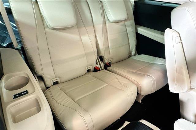 New 2026 Polar White Mercedes-Benz GLS 450 image 55