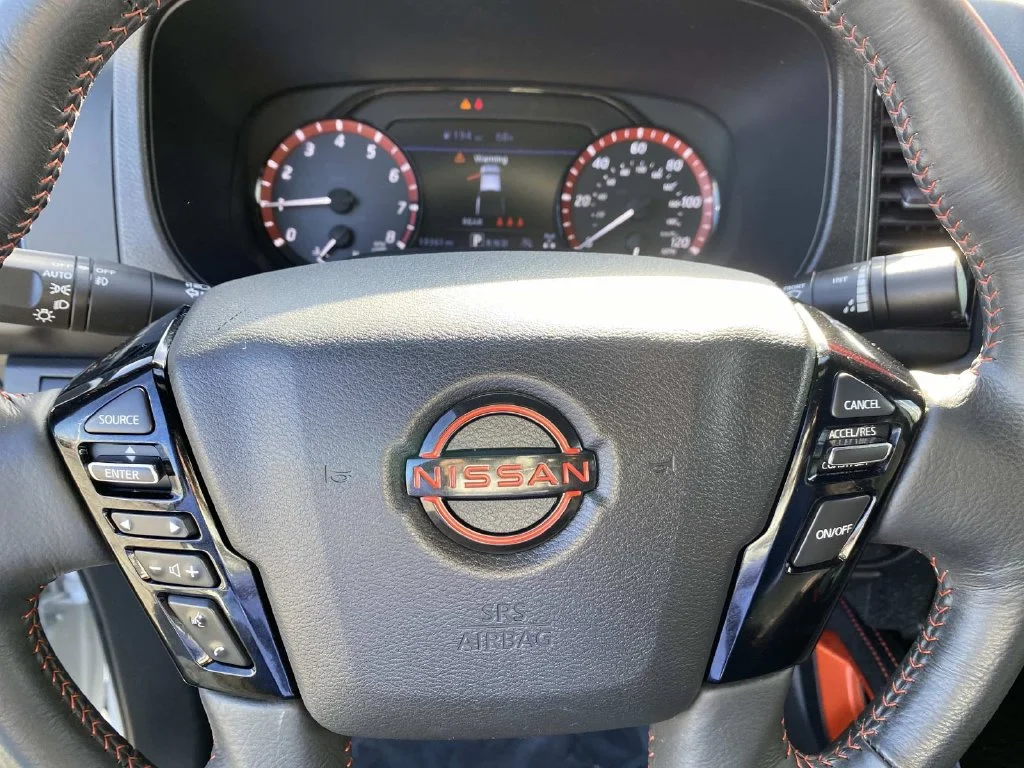 Used 2024 White Nissan PRO-4X image 21