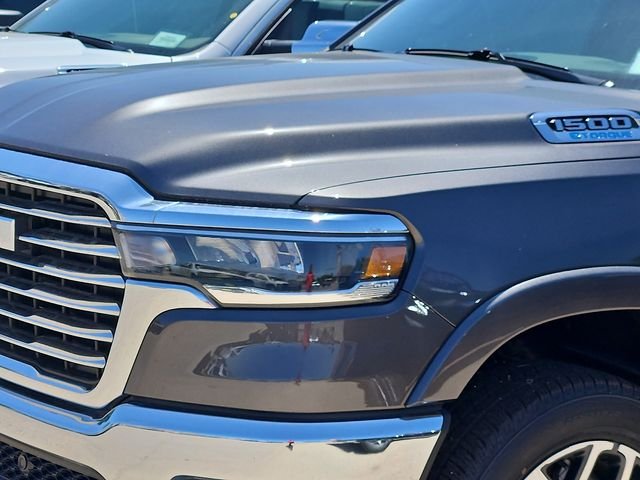 New 2026 Granite Crystal Metallic Clear-Coat Exterior Paint RAM Laramie image 3