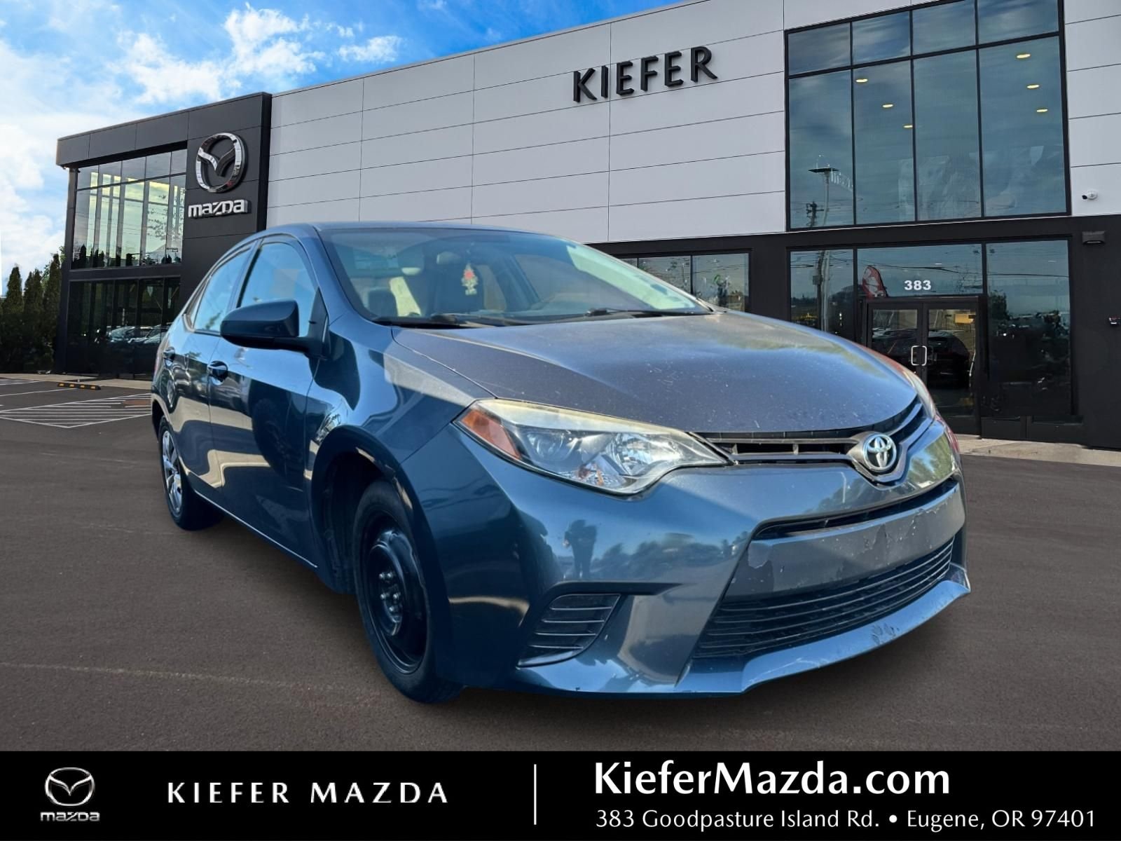 Used 2014 Gray Toyota LE image 1