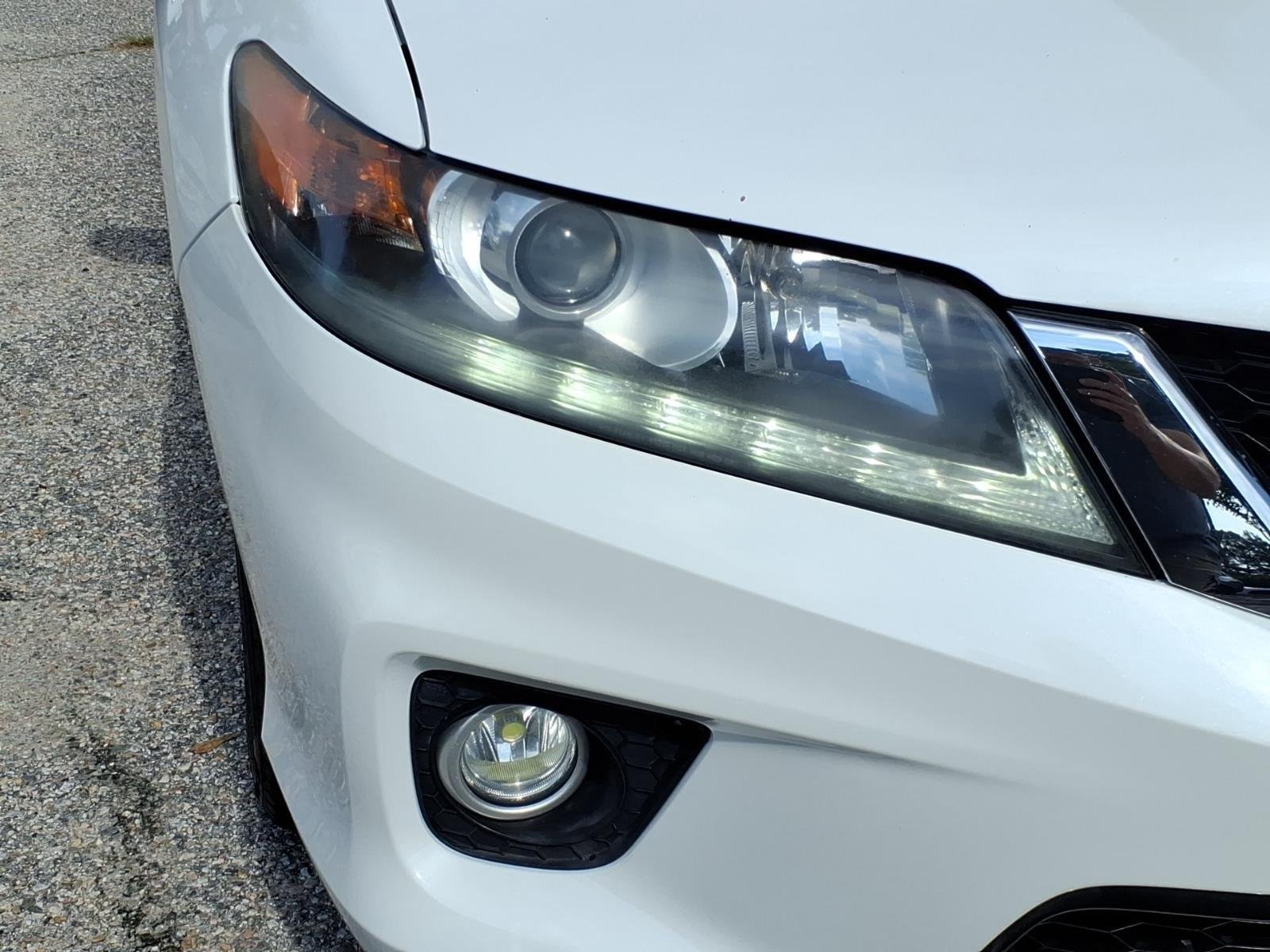 Used 2014 White Orchid Pearl Honda EXLV6 image 6
