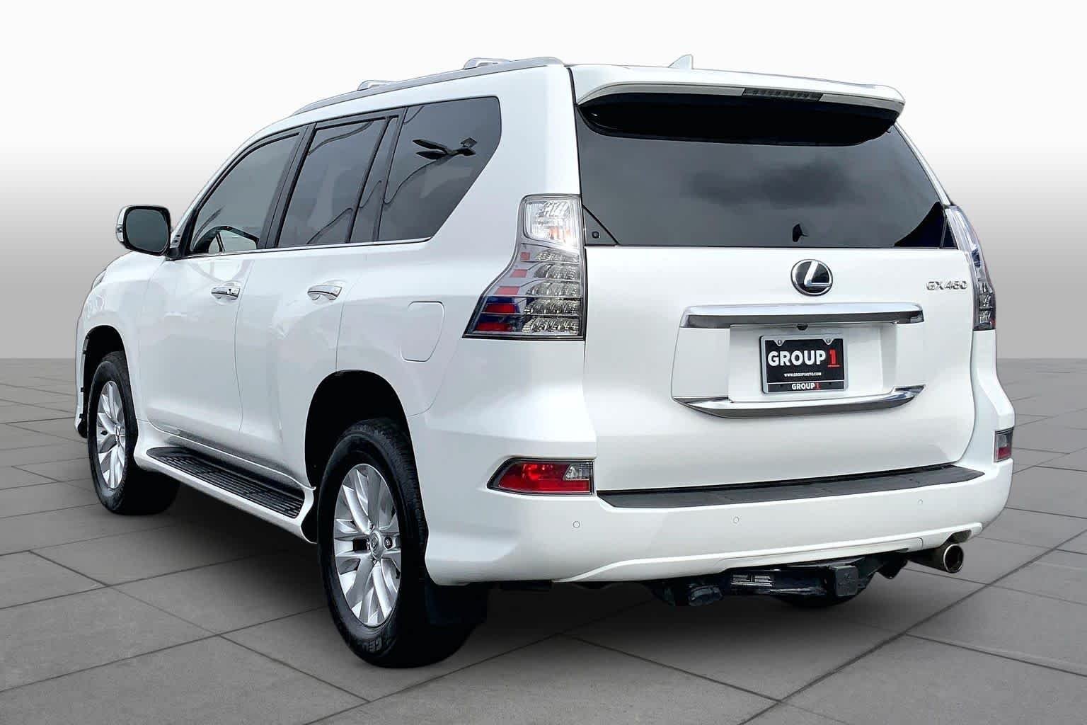 Used 2021 Starfire Pearl Lexus Premium image 12