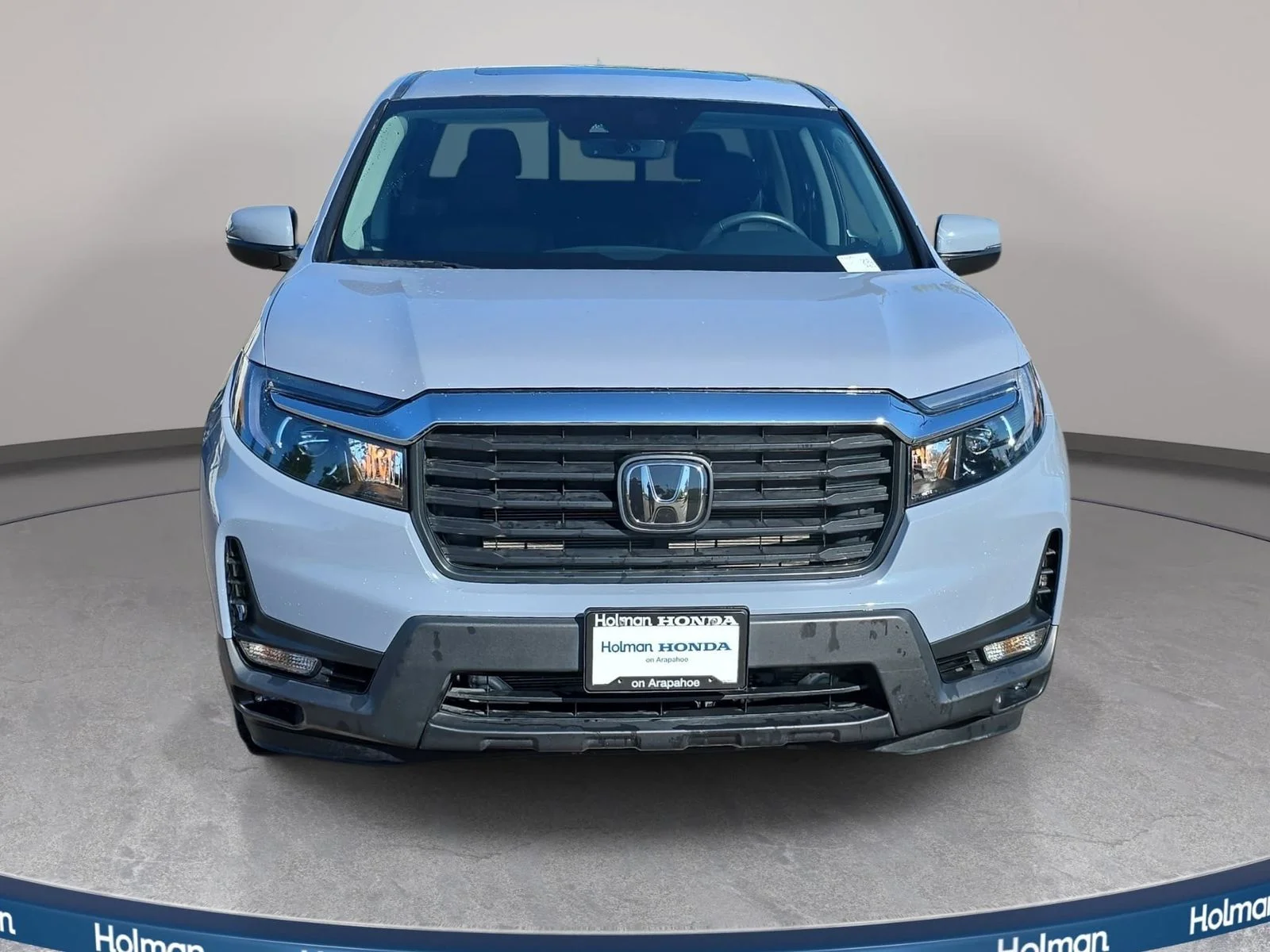Used 2023  Honda RTL image 3