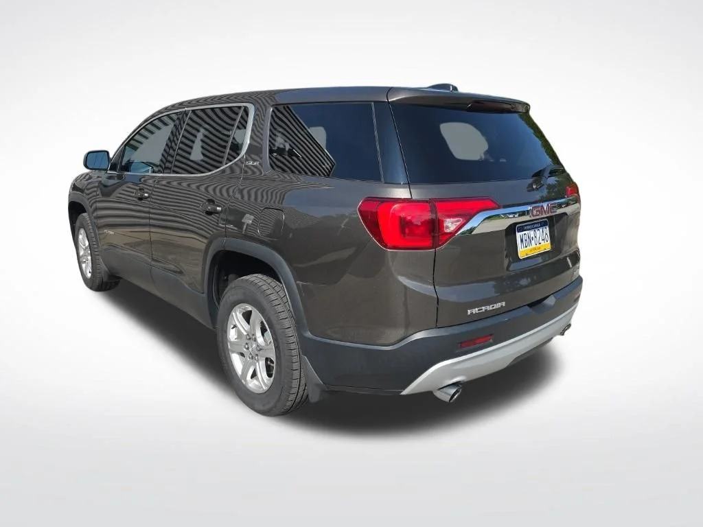 Used 2019 Gray GMC SLE-1 image 3
