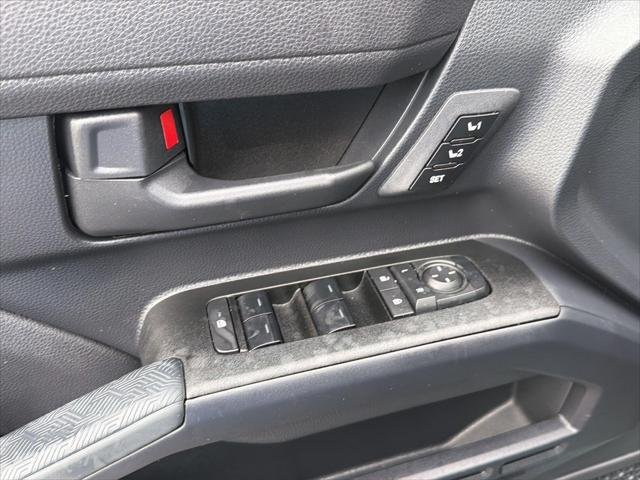 Certified Used 2025 EVEREST Toyota  image 33