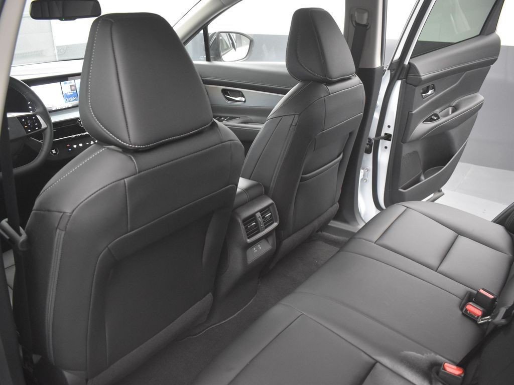 2025 Nissan Murano SL - Photo 14
